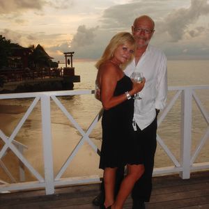 Meet your Posher, Sherry